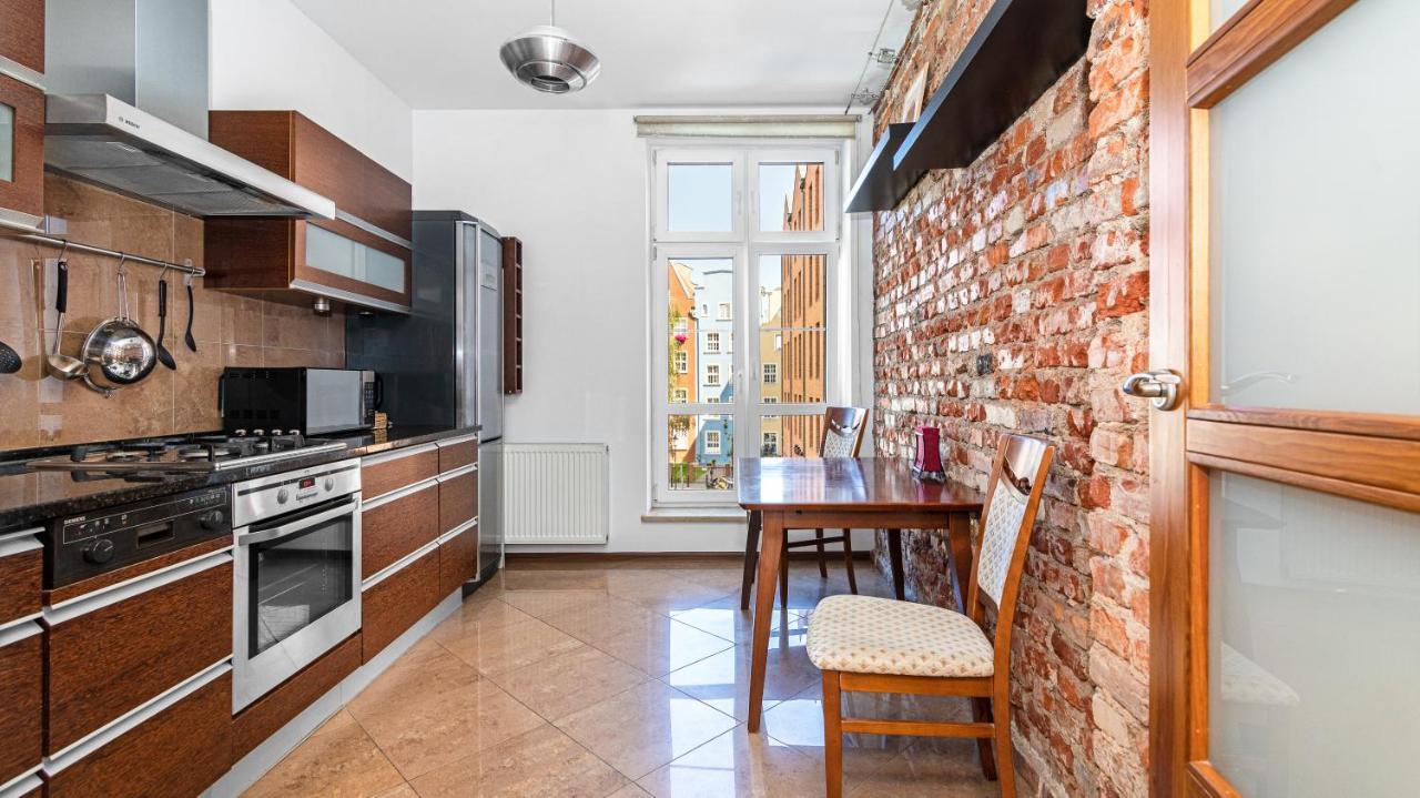 Old Town Center - Przy Deptaku Apartman Gdańsk Kültér fotó